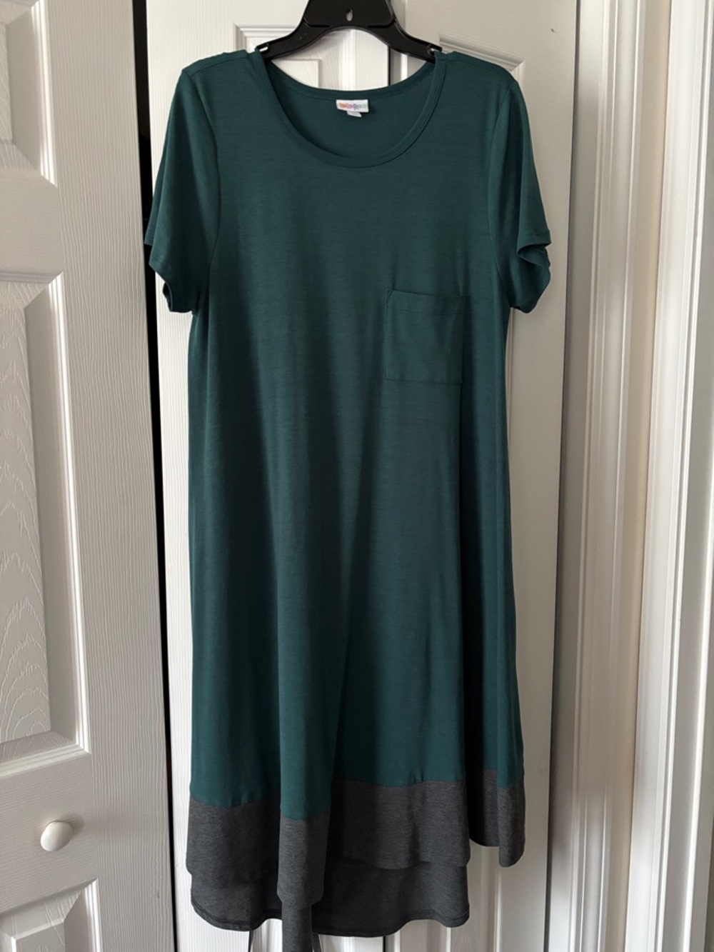 LuLaRoe Teal Short Sleeve Pocket Dress with Charcoal Trim